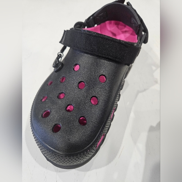 CROCS x Post Malone Collab Black & Pink Shoes. Limited Ed. Mens Sz 10, Womens 12 - Picture 8 of 13